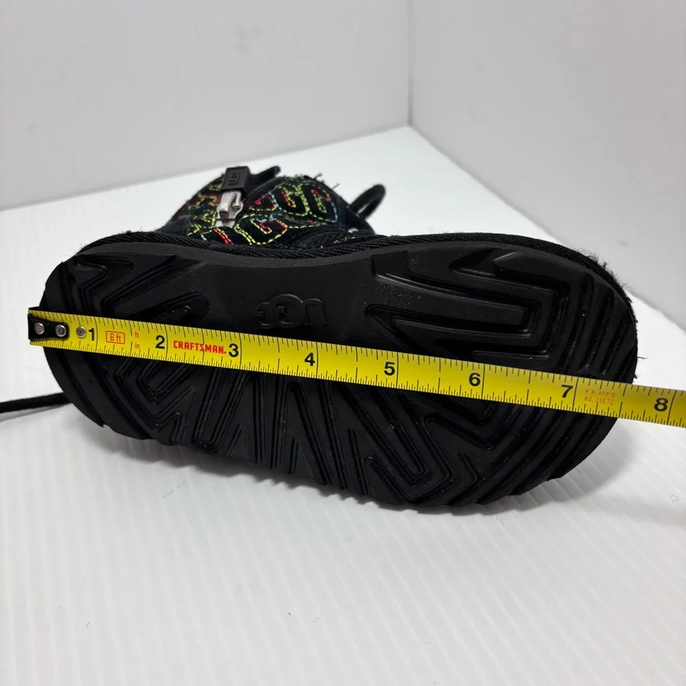 UGG NEUMEL II GRAPHIC‎ STITCH BLACK SUEDE BOOTS SIZE 10 TODDLER